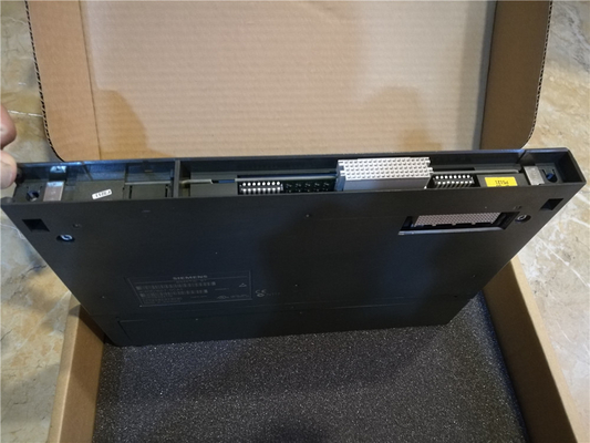 Siemens S30810-Q2313-X-5 Siemens Hipath 4000 MCM S30810-Q2313-X-5